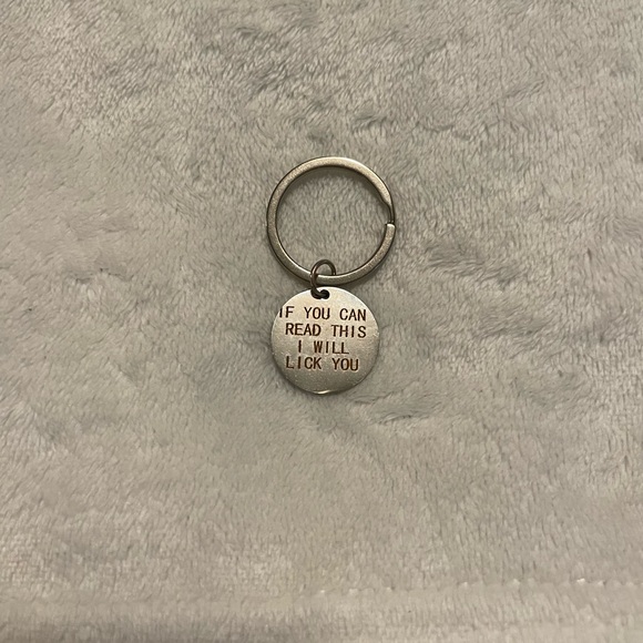 Silver Dog Tag Keychain - Picture 2 of 6